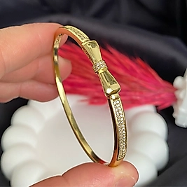 Xuping fiyonklu kelepçe 14k renk