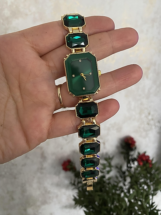 Swarovski zirkon taşlı yeşil renk bayan saat