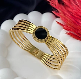 Siyah romen rakamlı tasarım çelik kelepçe